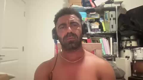 Snapshot of rodrigo232426 chatting on October 12, 2025, 9:52 am rodrigo232426 online show from October 12, 2025, 9:52 am