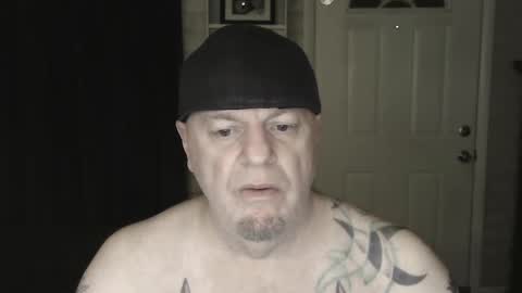 roinaz online show from December 28, 2024, 8:15 pm