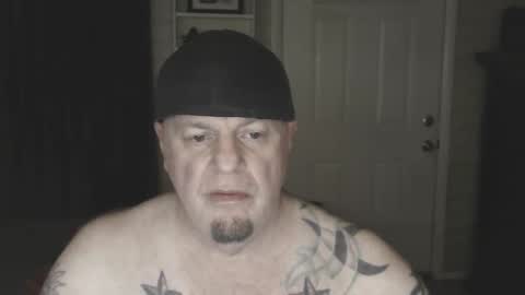 roinaz online show from January 16, 2025, 5:32 am