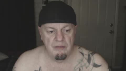 roinaz online show from January 28, 2025, 6:49 am