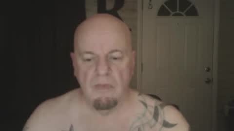 roinaz online show from May 14, 2026, 5:14 am