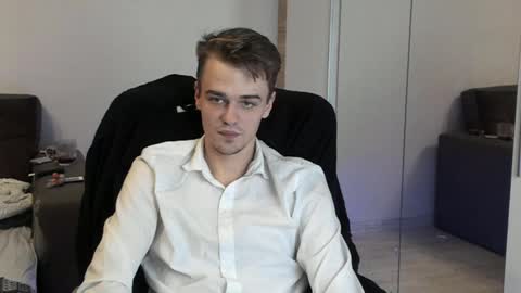 Snapshot of rokko_diamond777 chatting on February 13, 2025, 5:01 pm taylor fox online show from February 13, 2025, 5:01 pm