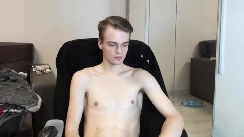 Snapshot of rokko_diamond777 chatting on March 3, 2025, 5:29 pm taylor fox online show from March 3, 2025, 5:29 pm