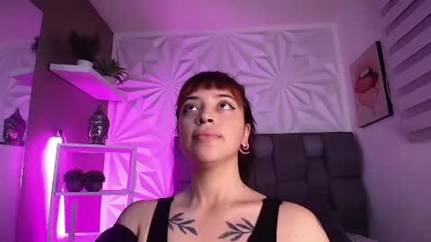 Snapshot of roksana_69 chatting on April 22, 2026, 5:21 am Roksana online show from April 22, 2026, 5:21 am