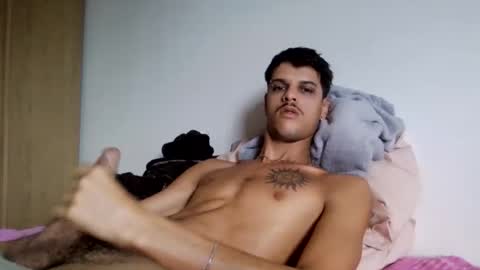 roladocetheusss73 online show from March 5, 2026, 12:23 pm