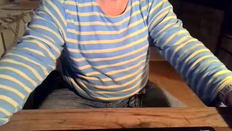 rolandloser1000 online show from January 15, 2025, 6:51 pm