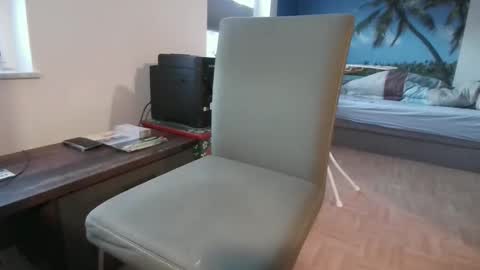 rolandloser1000 online show from November 23, 2025, 3:01 pm