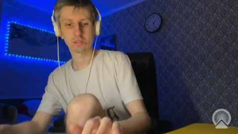 roma305991 online show from April 5, 2026, 8:28 pm