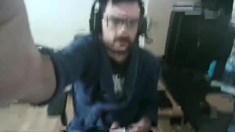 romainb72 online show from January 6, 2025, 10:57 am