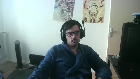 romainb72 online show from November 20, 2025, 8:14 am