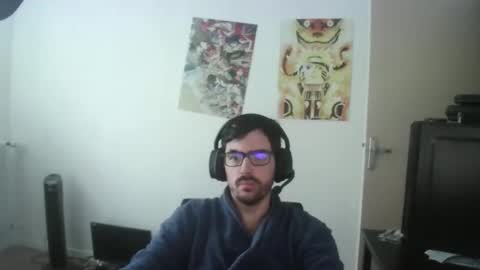 romainb72 online show from December 1, 2025, 7:57 am