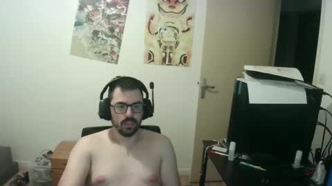 romainb72 online show from April 3, 2026, 5:49 am