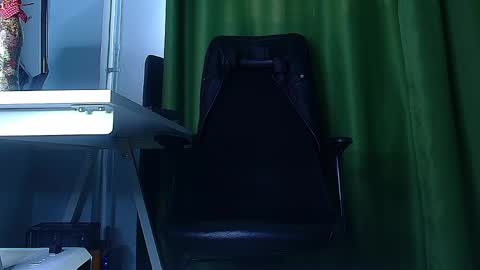 romaniamaster1 online show from April 15, 2026, 6:20 am