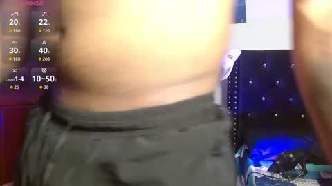 Snapshot of romanpearce_ chatting on June 10, 2026, 9:03 pm Roman online show from June 10, 2026, 9:03 pm
