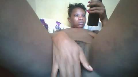 Emma online show from October 8, 2025, 1:36 am