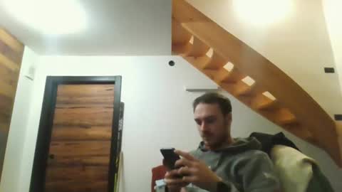 romanz123 online show from December 12, 2024, 9:48 pm