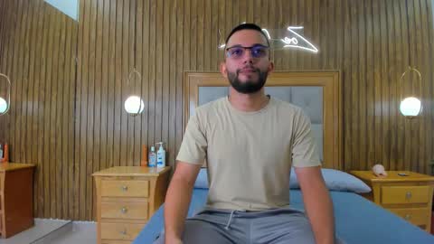 Romeo Bossi online show from March 23, 2026, 11:25 am