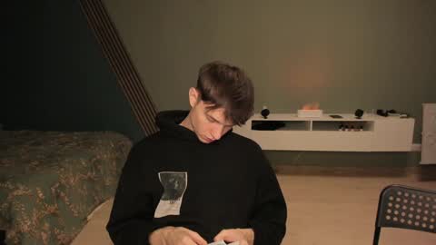 Romeo online show from December 21, 2024, 3:25 am