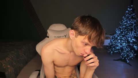 Romeo online show from January 3, 2025, 11:33 pm