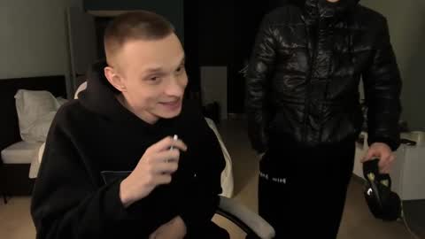 Romeo online show from February 28, 2025, 4:21 am