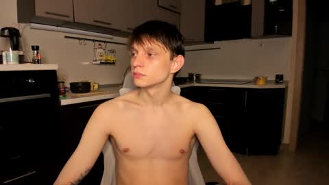 Romeo online show from October 6, 2025, 6:11 am