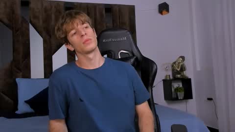 Romeo Ricci online show from January 17, 2026, 6:55 pm