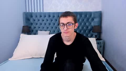 ronbevs online show from April 16, 2026, 7:36 pm