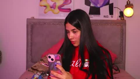 Snapshot of ronieeplay chatting on November 21, 2025, 2:10 am Roni online show from November 21, 2025, 2:10 am