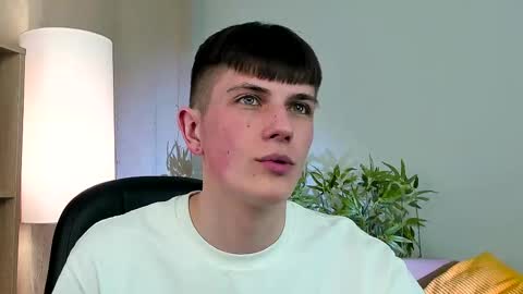 Snapshot of rony_winston chatting on March 2, 2026, 8:26 pm Rony online show from March 2, 2026, 8:26 pm