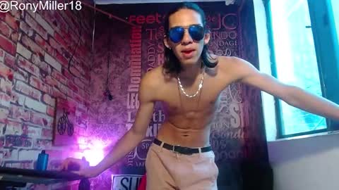 RonyMiller 1 online show from December 9, 2024, 3:33 pm