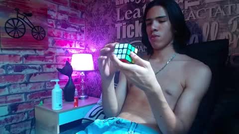 RonyMiller 1 online show from December 11, 2024, 6:42 pm