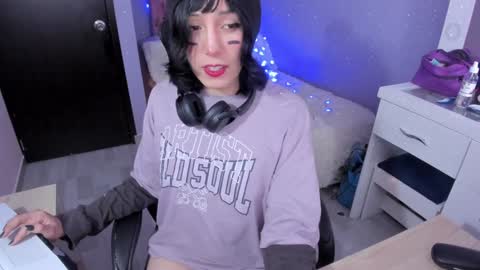 Twelve 3 Inst Twelve 312002 Twitter Room312 2002 online show from January 5, 2025, 9:03 pm