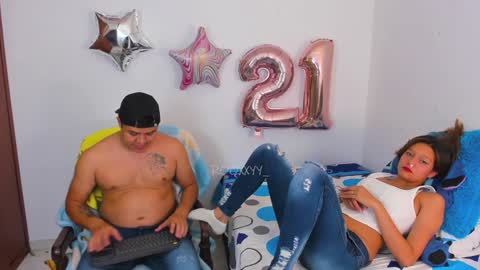 Snapshot of rooxxyy_ chatting on January 11, 2025, 11:46 pm    online show from January 11, 2025, 11:46 pm