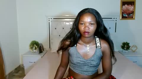 Rorenah online show from April 24, 2026, 6:43 pm