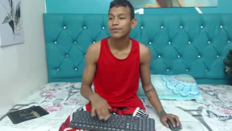 Snapshot of rory_castro chatting on September 18, 2025, 10:45 pm RORY CASTRO online show from September 18, 2025, 10:45 pm