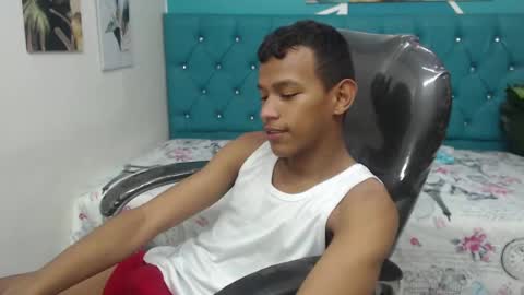 Snapshot of rory_castro chatting on September 28, 2025, 10:59 pm RORY CASTRO online show from September 28, 2025, 10:59 pm