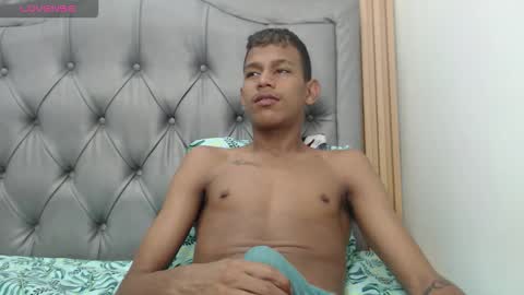 Snapshot of rory_castro chatting on November 29, 2025, 7:39 pm RORY CASTRO online show from November 29, 2025, 7:39 pm