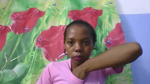 Snapshot of rosah225127 chatting on April 10, 2026, 5:23 am rosah225127 online show from April 10, 2026, 5:23 am