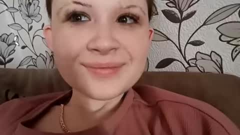 Alicia online show from October 19, 2025, 7:31 am