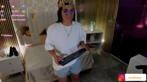 ROSALIN online show from October 1, 2025, 10:32 am