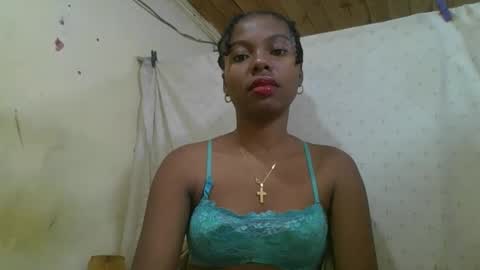Snapshot of rosalinda933 chatting on May 28, 2026, 6:54 am Rosalinda online show from May 28, 2026, 6:54 am