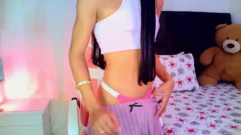 Snapshot of rosalindasexy chatting on April 23, 2026, 6:58 am Rosalinda online show from April 23, 2026, 6:58 am