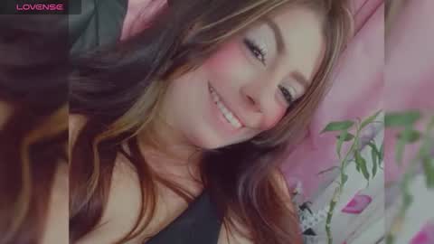 rosario_1996 online show from January 18, 2026, 8:12 pm