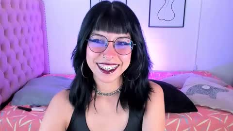 Snapshot of rose_72 chatting on September 28, 2025, 7:08 pm Ally online show from September 28, 2025, 7:08 pm