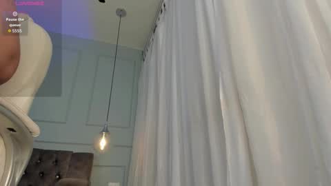 rose__monroe online show from February 14, 2026, 7:32 pm