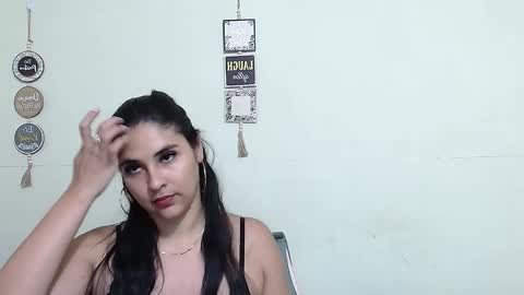 Snapshot of rose_towers4 chatting on February 1, 2026, 4:22 am rose_towers4 online show from February 1, 2026, 4:22 am