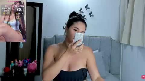 Snapshot of rose_towers4 chatting on July 10, 2026, 4:17 am rose_towers4 online show from July 10, 2026, 4:17 am