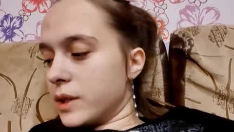 Sophie online show from December 19, 2025, 11:17 am