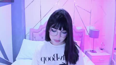 Snapshot of rosecassie chatting on January 5, 2025, 1:36 pm Rose online show from January 5, 2025, 1:36 pm