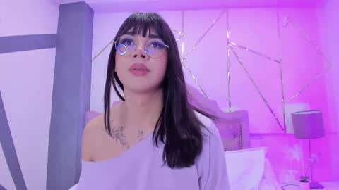 Snapshot of rosecassie chatting on January 6, 2025, 3:40 pm Rose online show from January 6, 2025, 3:40 pm